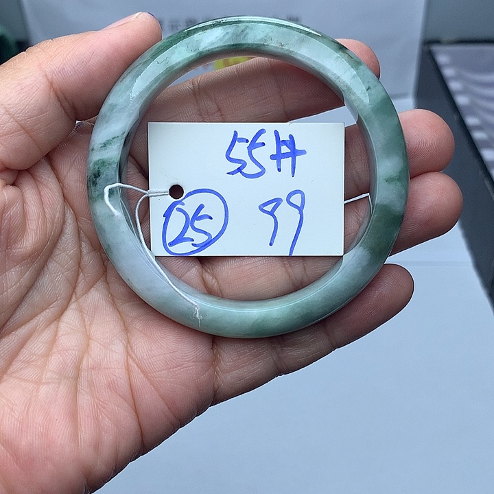 未镶嵌手镯翡翠25