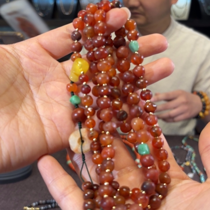 玛瑙/玉髓颈饰未镶嵌玛瑙