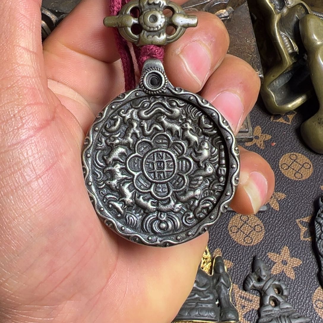 琉璃手工艺品谢谢