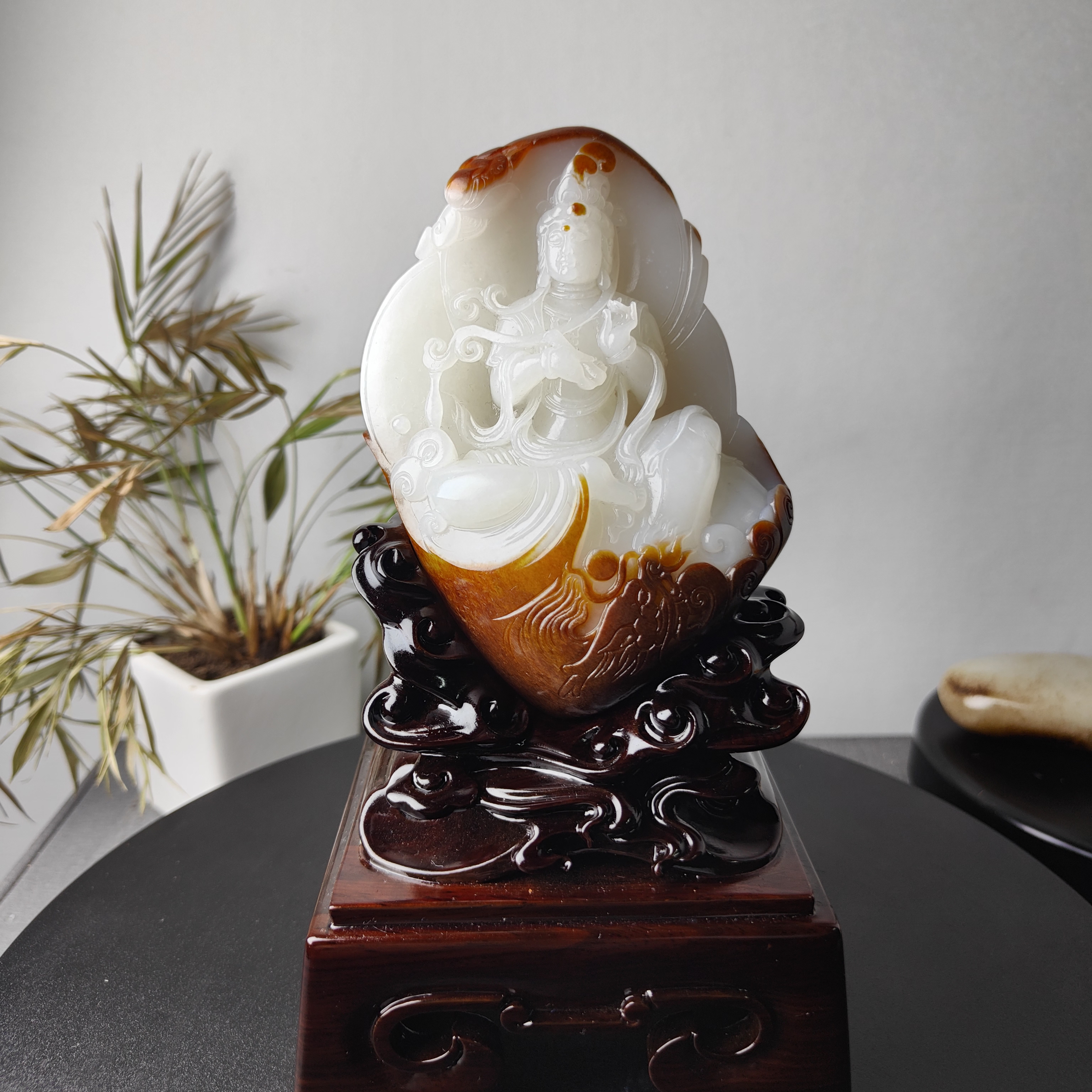 和田玉观音菩萨莲花精品