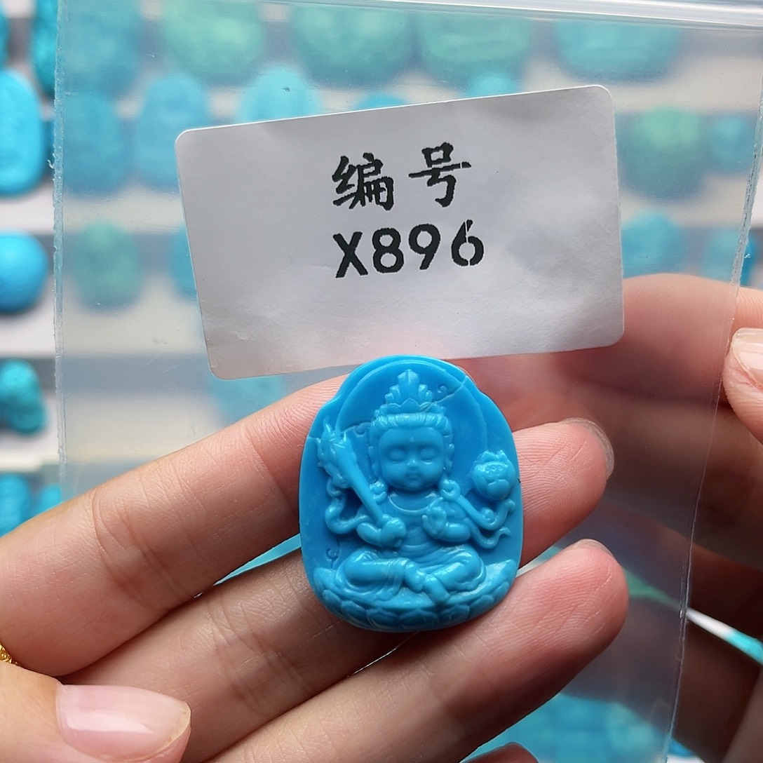 绿松石未镶嵌天然原矿雕刻绿松石