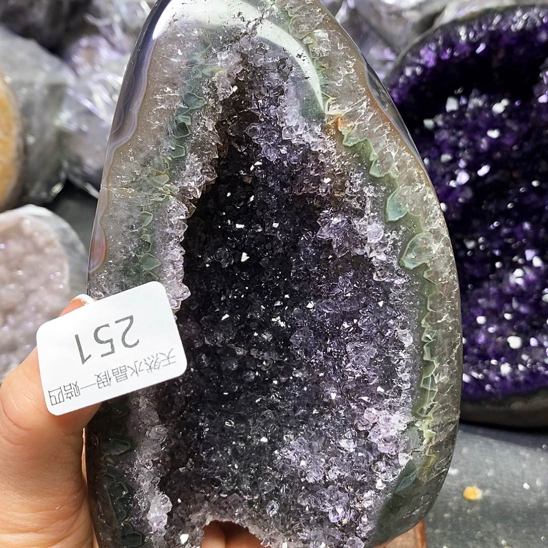 水晶大型摆件（非配饰）未镶嵌