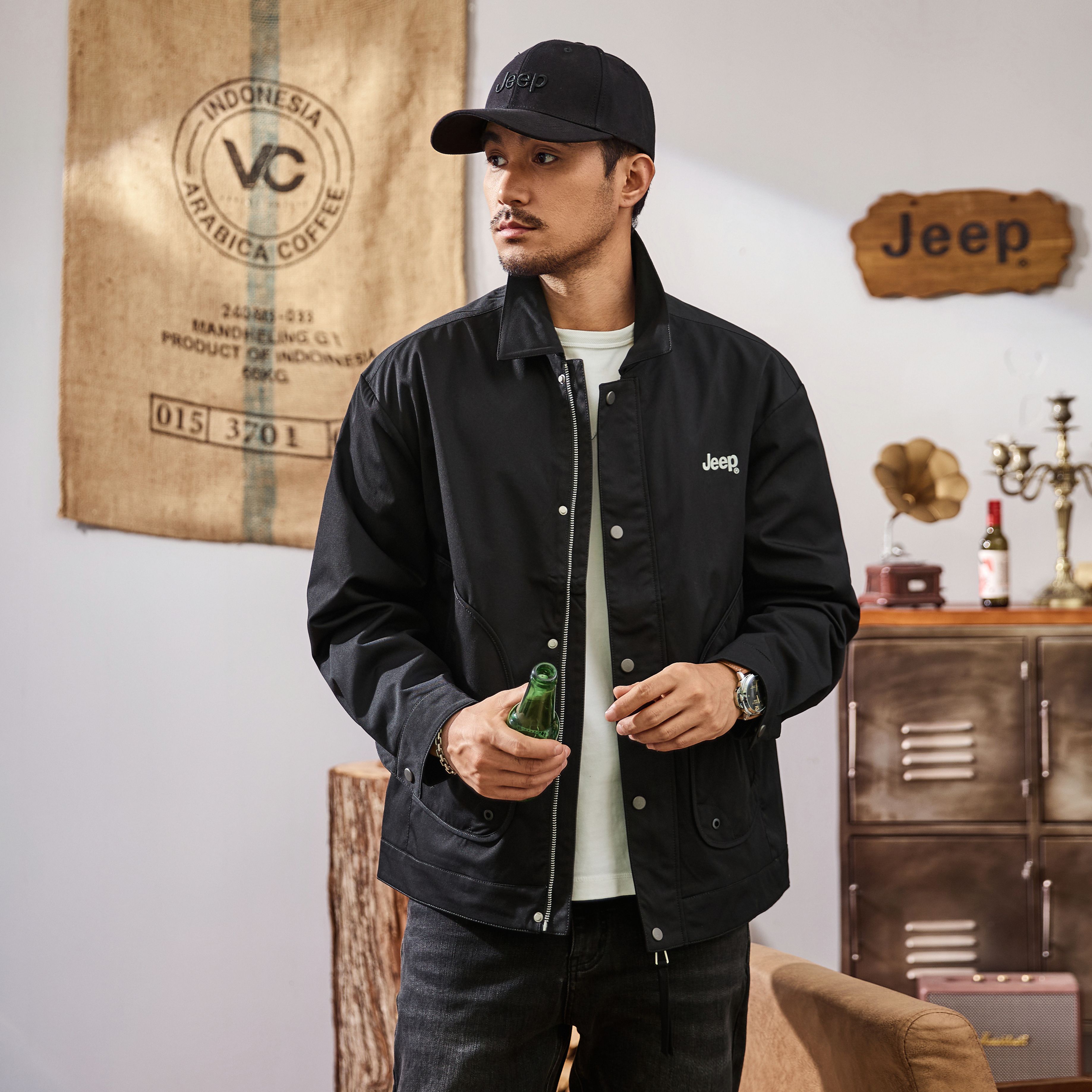 JEEP/吉普秋季2025新款男式休闲夹克舒适简约宽松长袖外套919