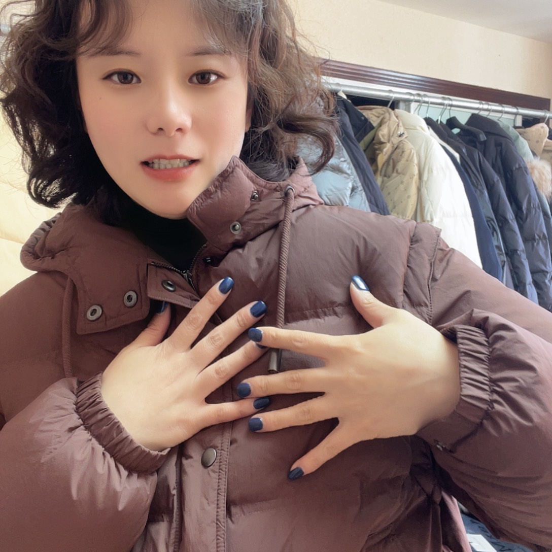 一***糖20号咖色羽绒1111
