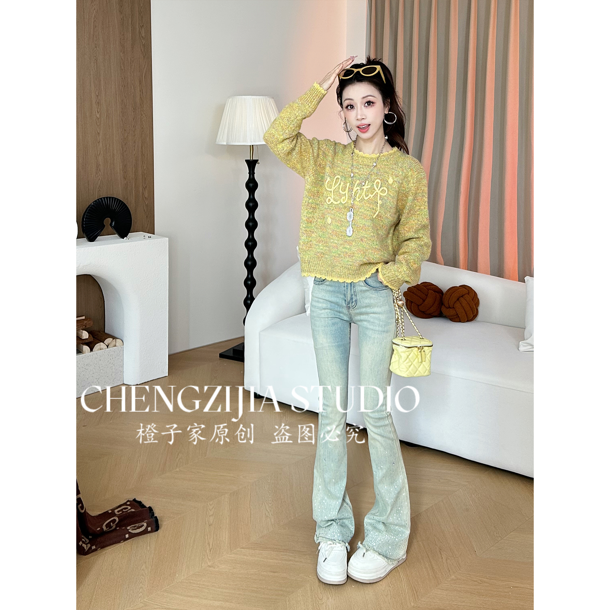 【裴诗婷】MY00216字母波浪边圆领套头毛衣