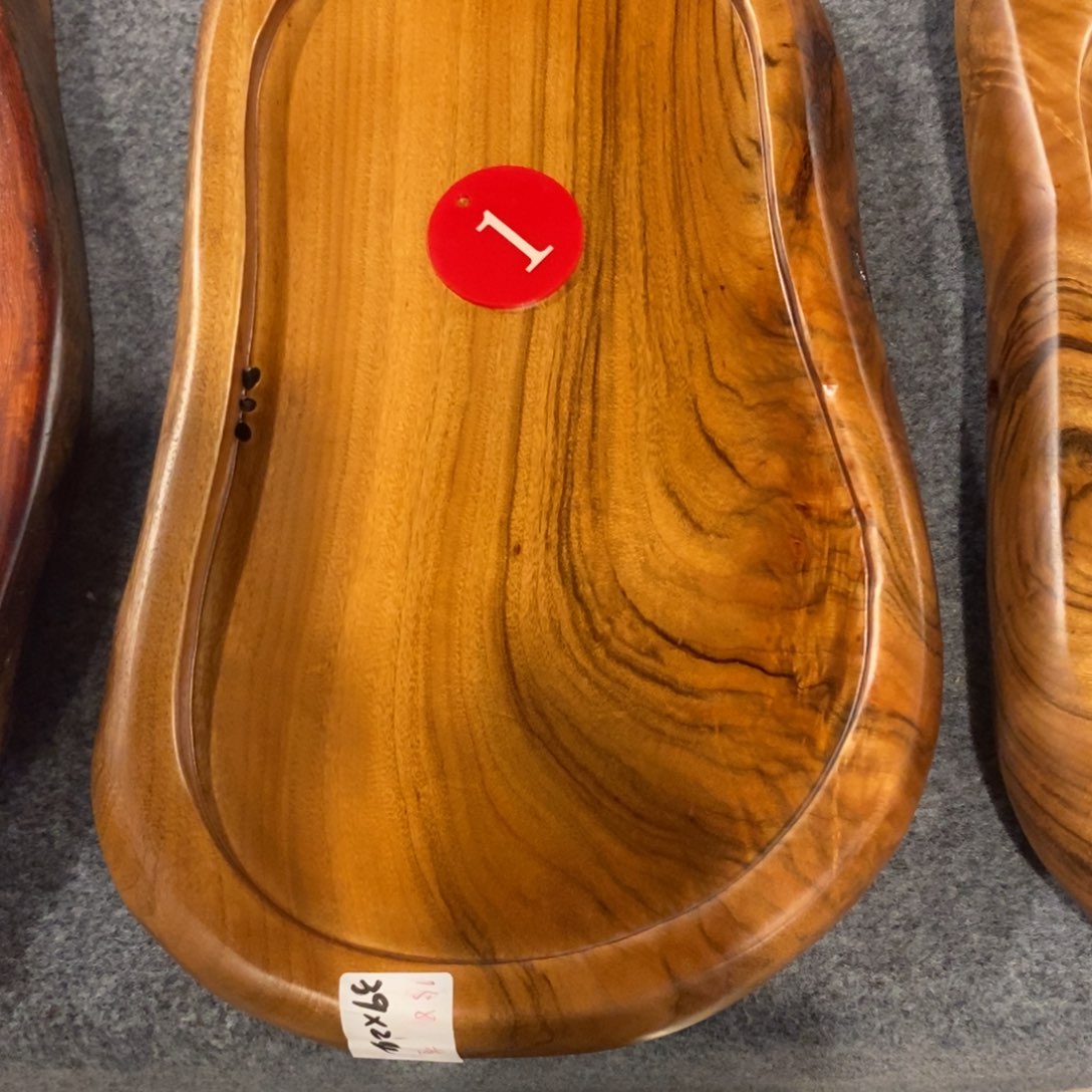 飞*香樟木自然随形茶盘