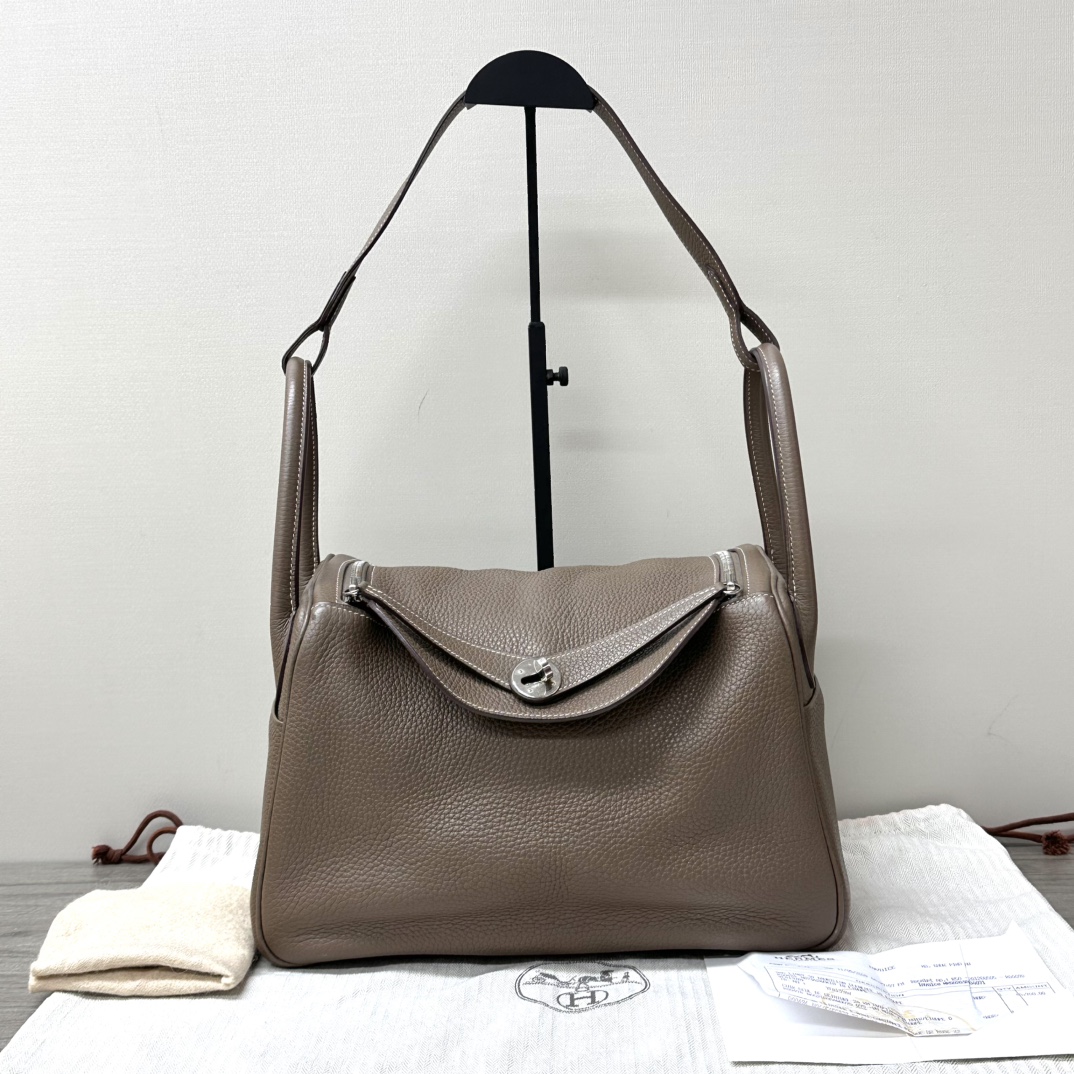 95新 Hermes/爱马仕 lindy30大象灰银扣手提单肩包 51110