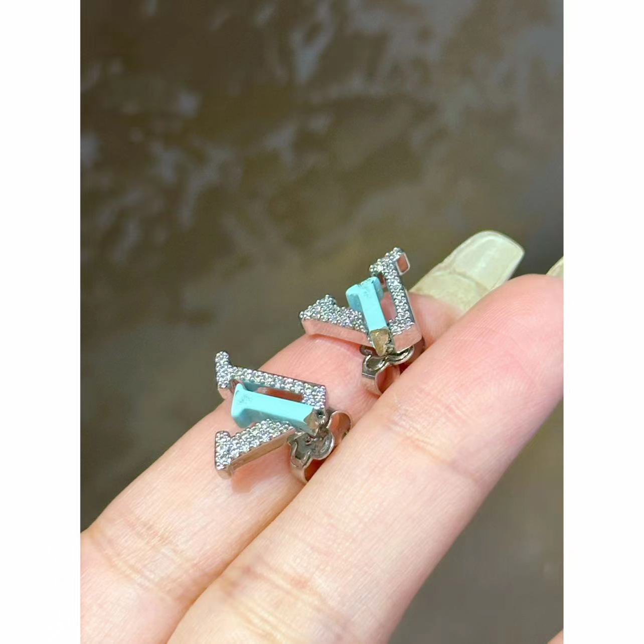 铜合金耳饰 轻奢显白字母耳饰-67874