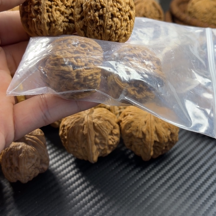 C***～把件文玩核桃34、36小南疆