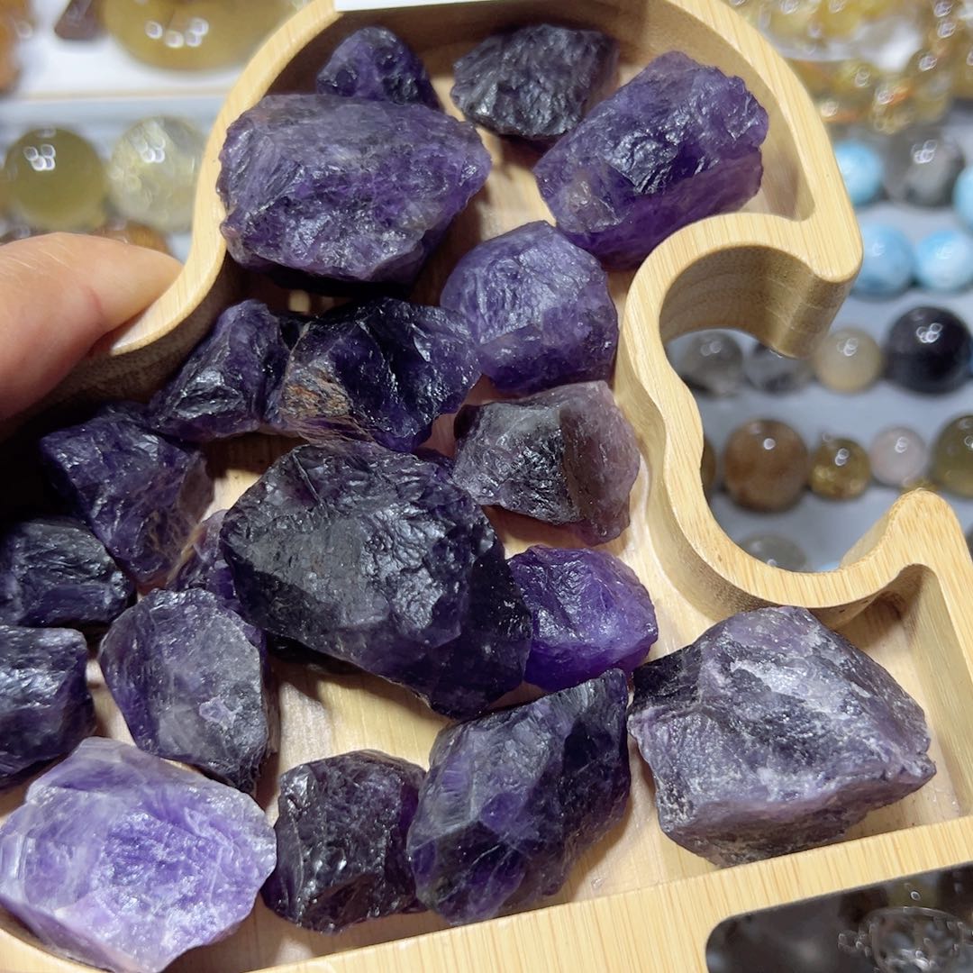 未镶嵌颈饰水晶天然水晶