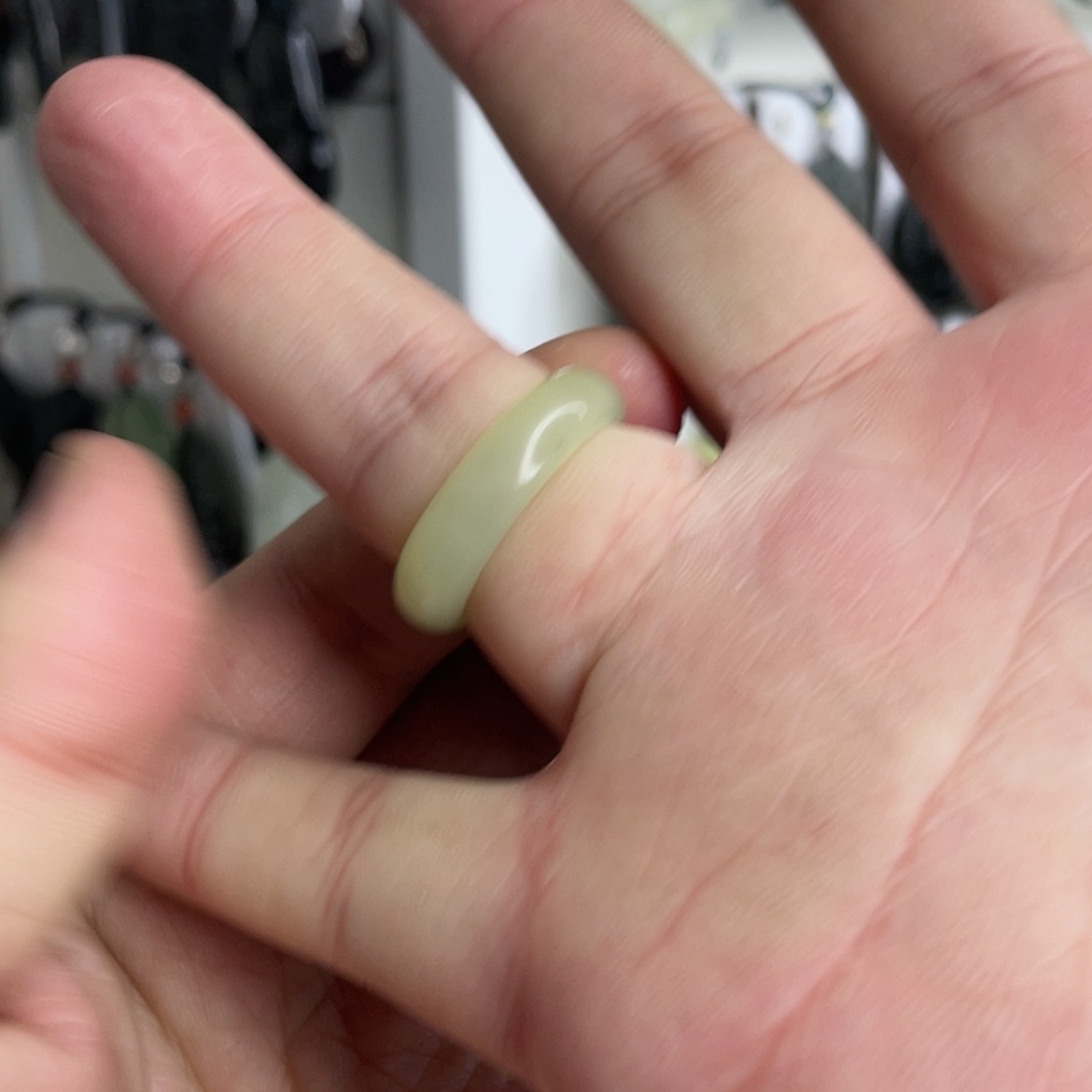 【闪购商品】岫玉颈饰未镶嵌戒指