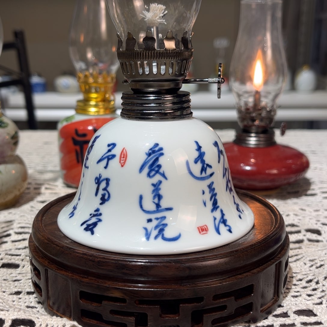 摆件景德镇陶瓷香薰灯