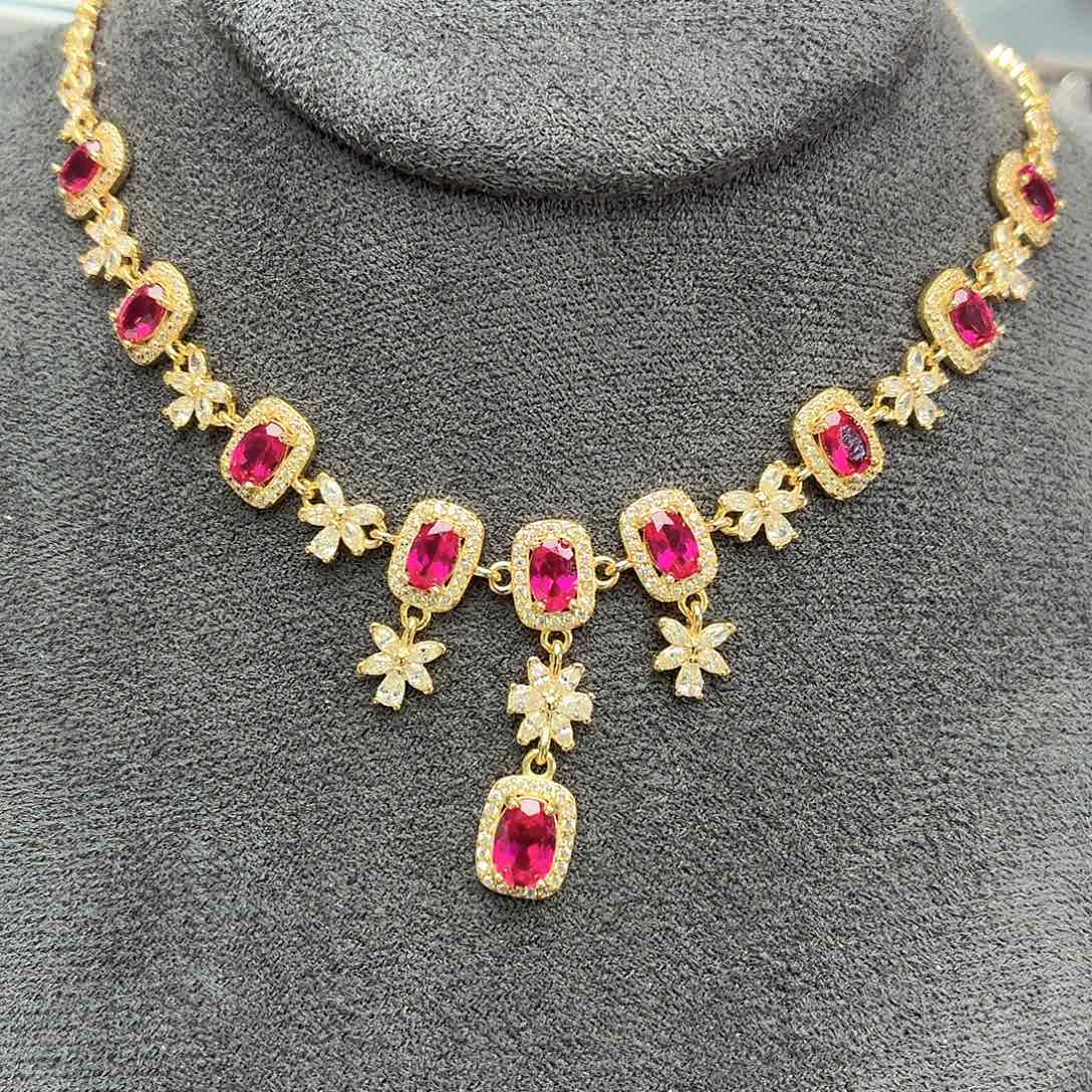 坠链均925银培育卢比来色宝石