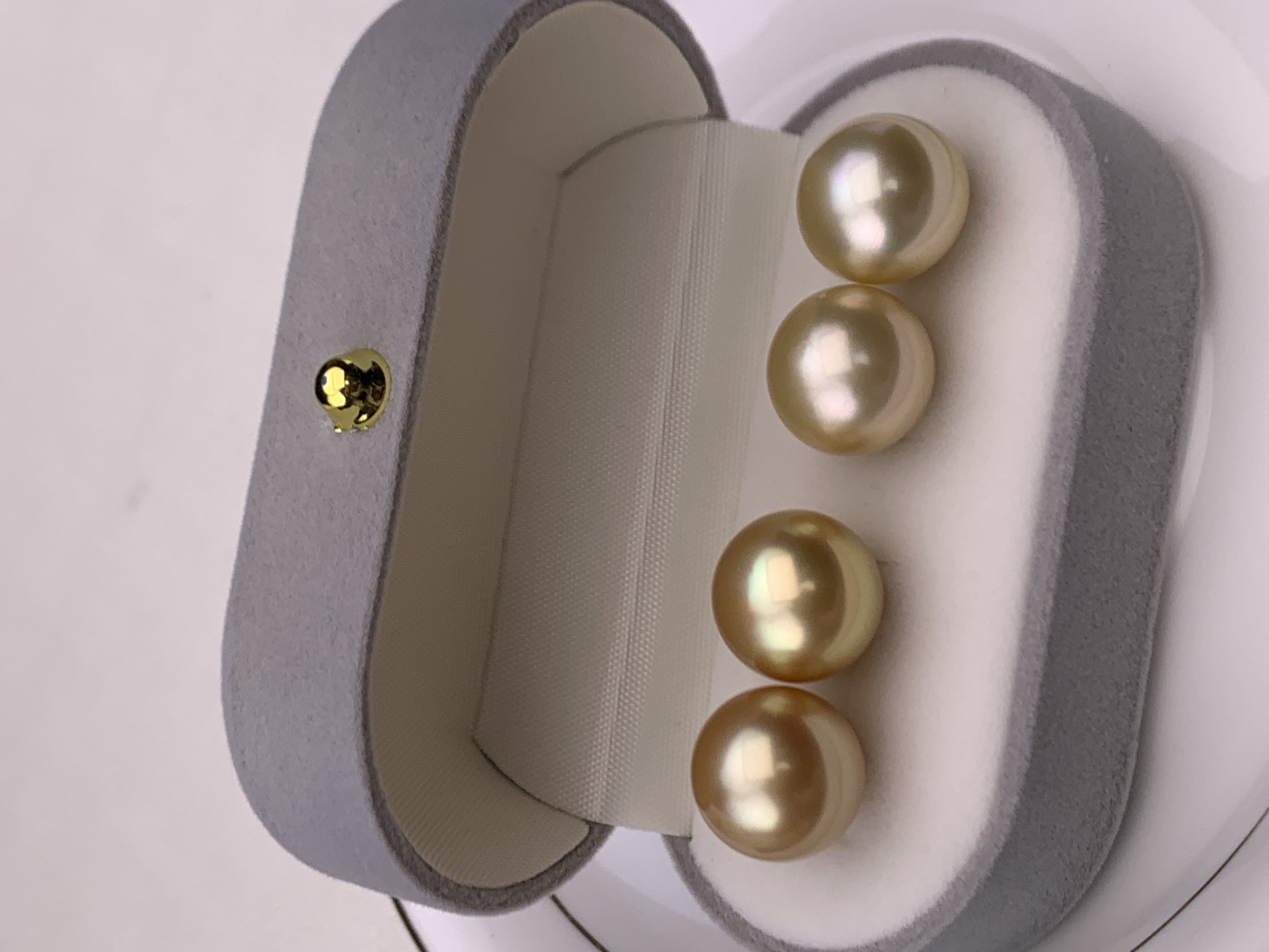 13-14mm 南洋金珍珠耳钉耳饰18k金贵气迷人（多样性发其一）