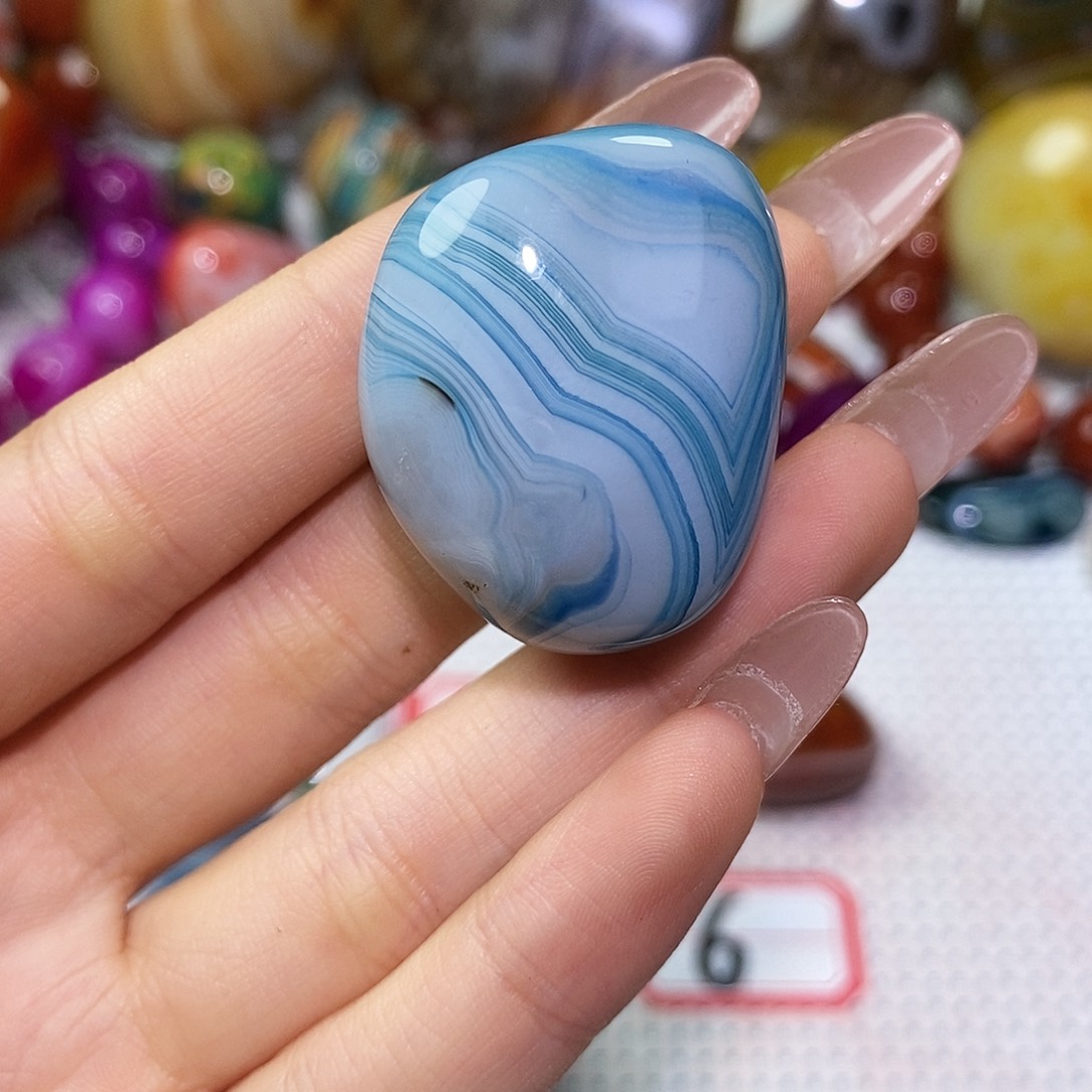 A***y未镶嵌玛瑙/玉髓珠宝奇石