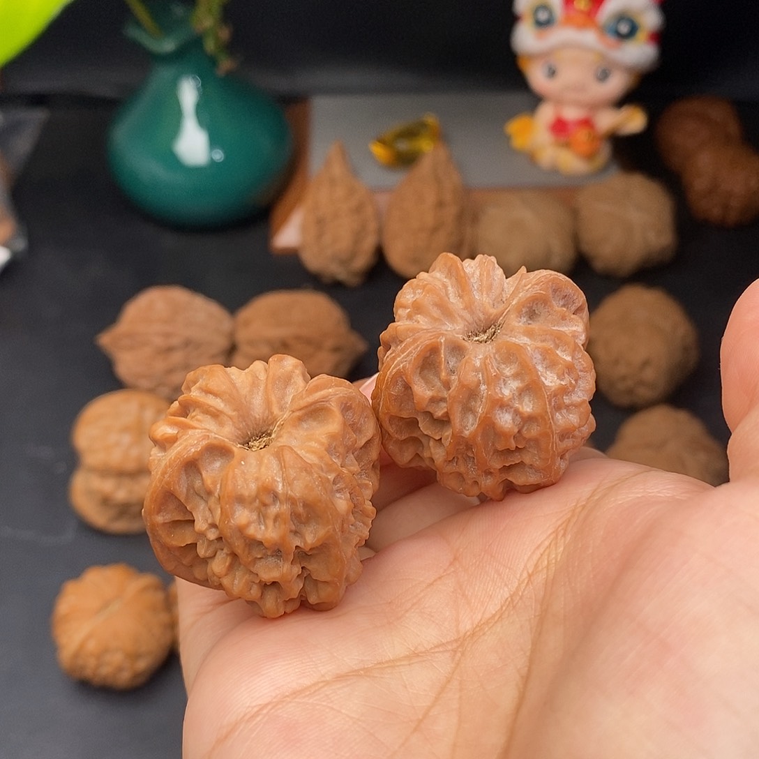 把件文玩核桃大龙全品33.5