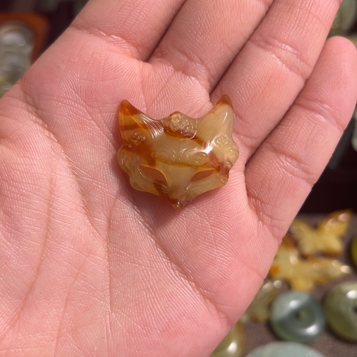 合金蛇纹石玉颈饰