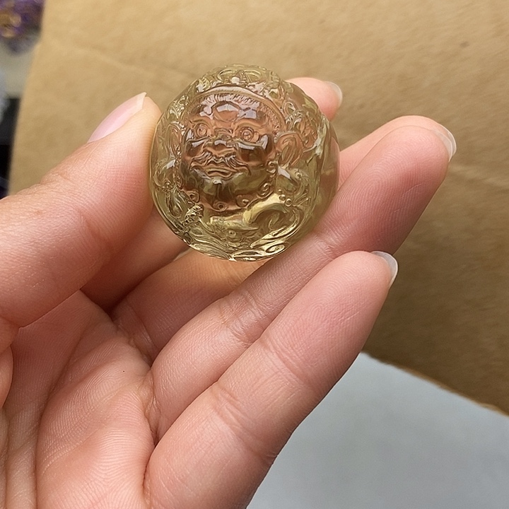 M****大型摆件（非配饰）水晶未镶嵌