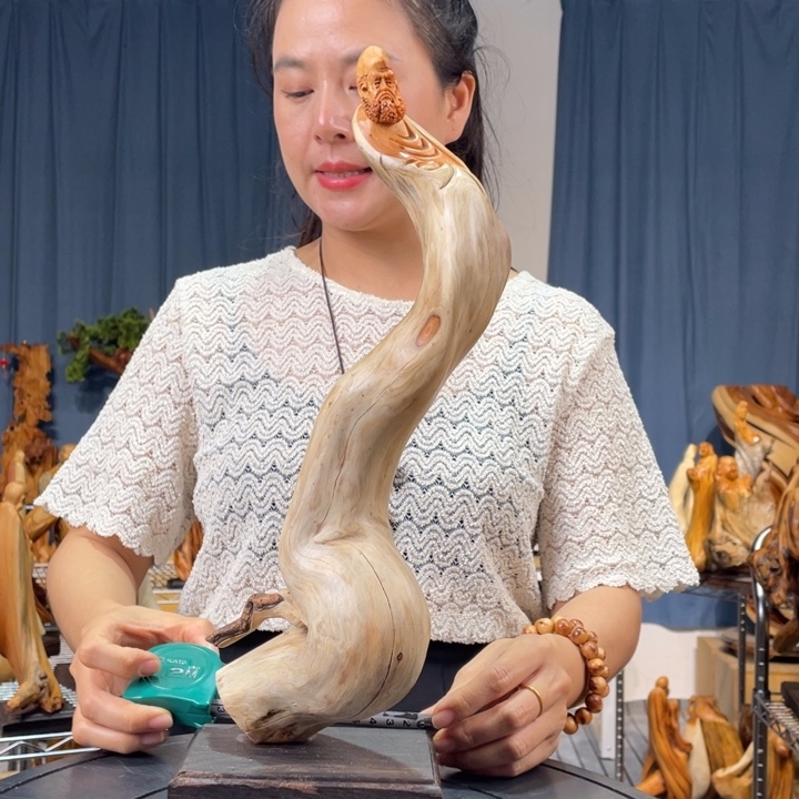 柏木（崖柏）随型摆件