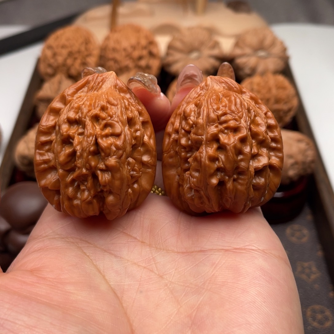 桃核把件赤龙鸡心全品40