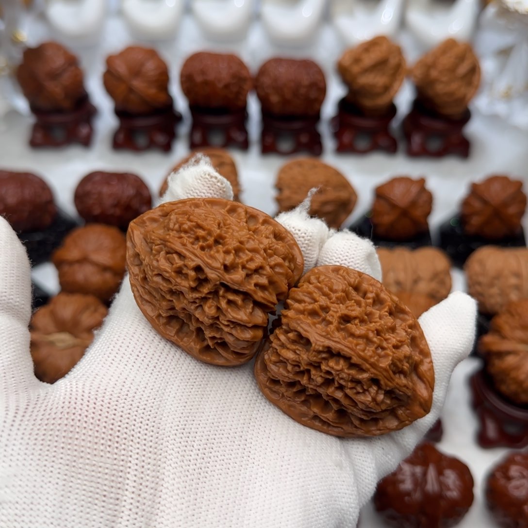 吊坠文玩核桃41三角疆