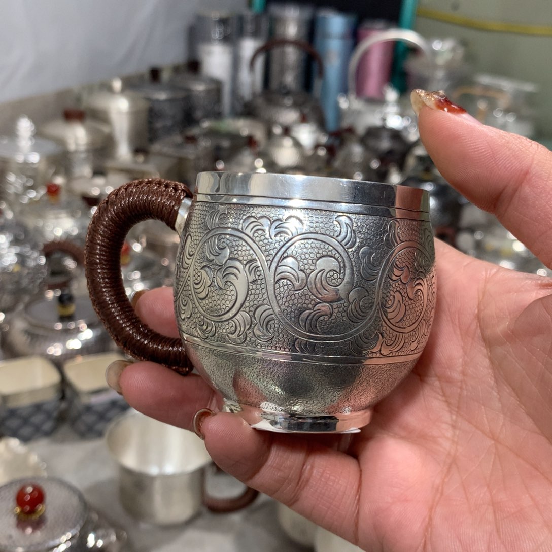 发*足银999缠枝莲茶杯110容量