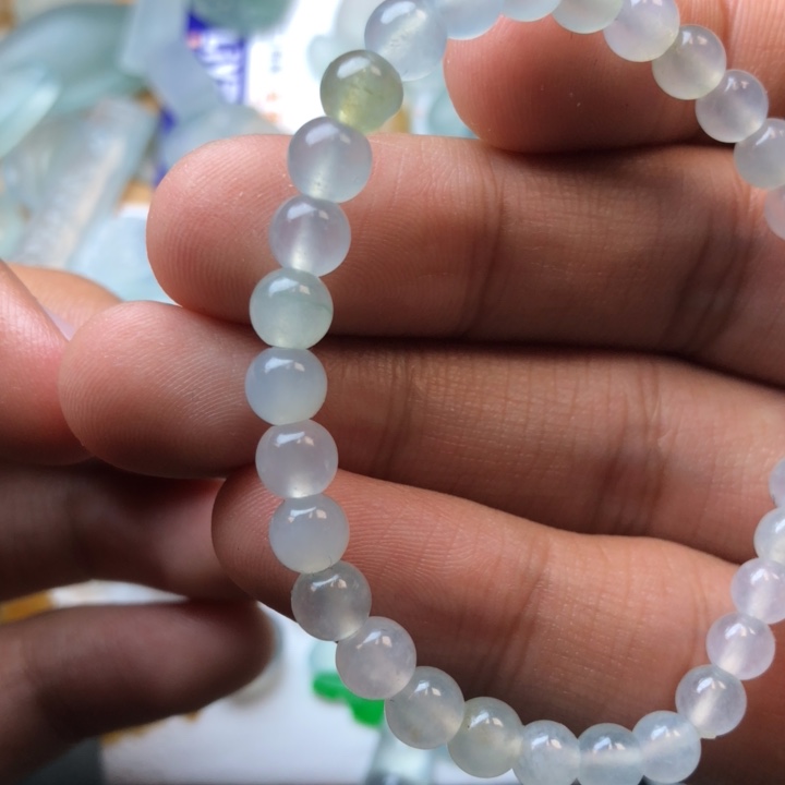 定制翡翠未镶嵌挂件