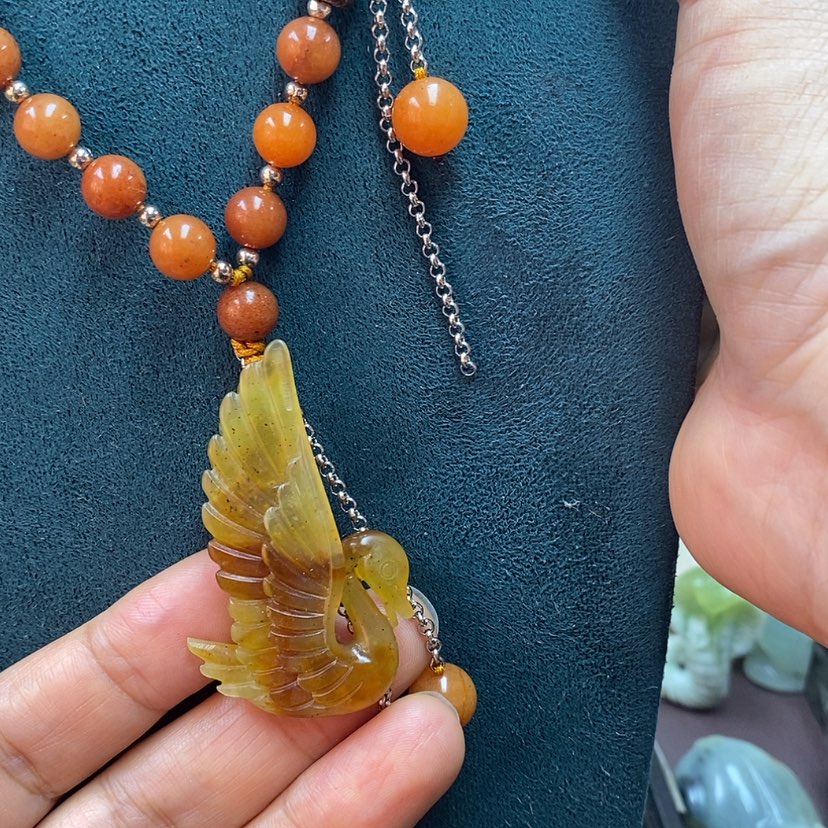 【闪购商品】蛇纹石玉吊坠未镶嵌