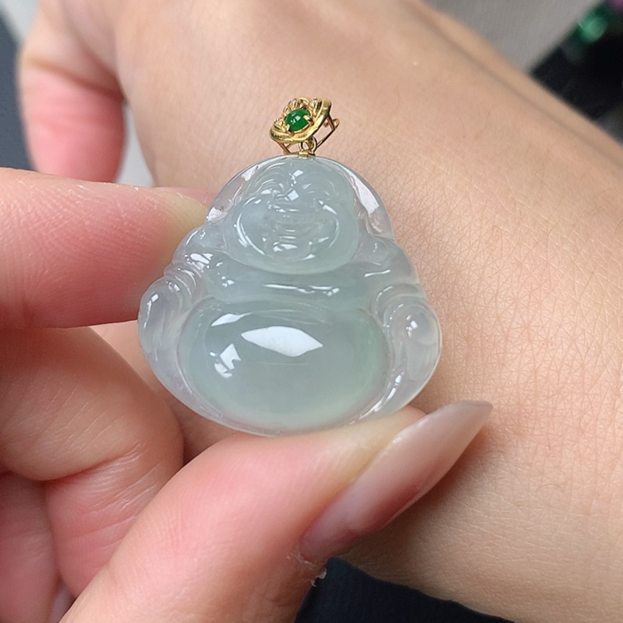 【闪购商品】翡翠吊坠(赠链)18K金镶嵌