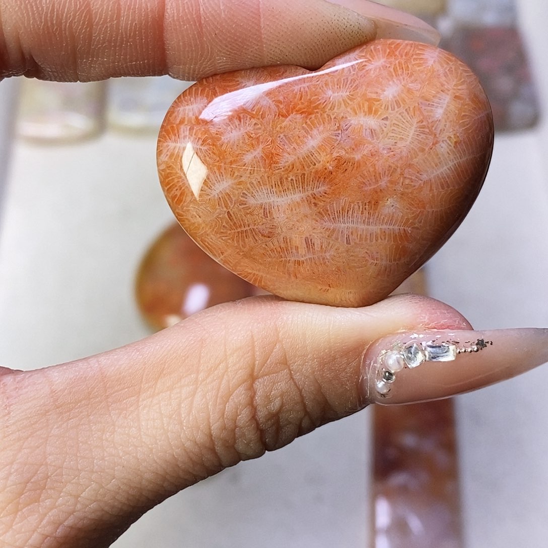 合金颈饰硅化玉墨****号