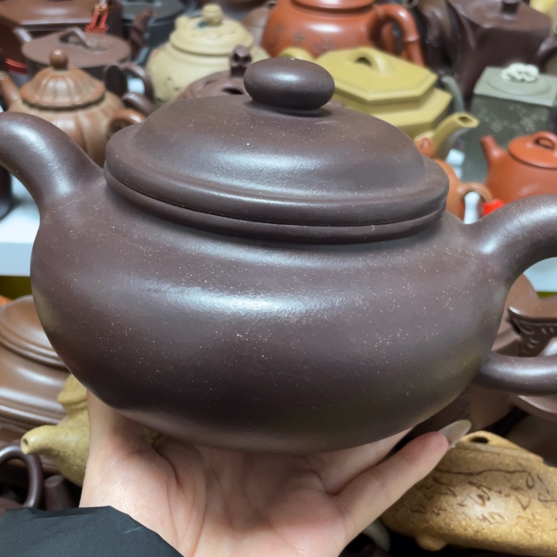 茶壶底槽青紫砂艺术作品