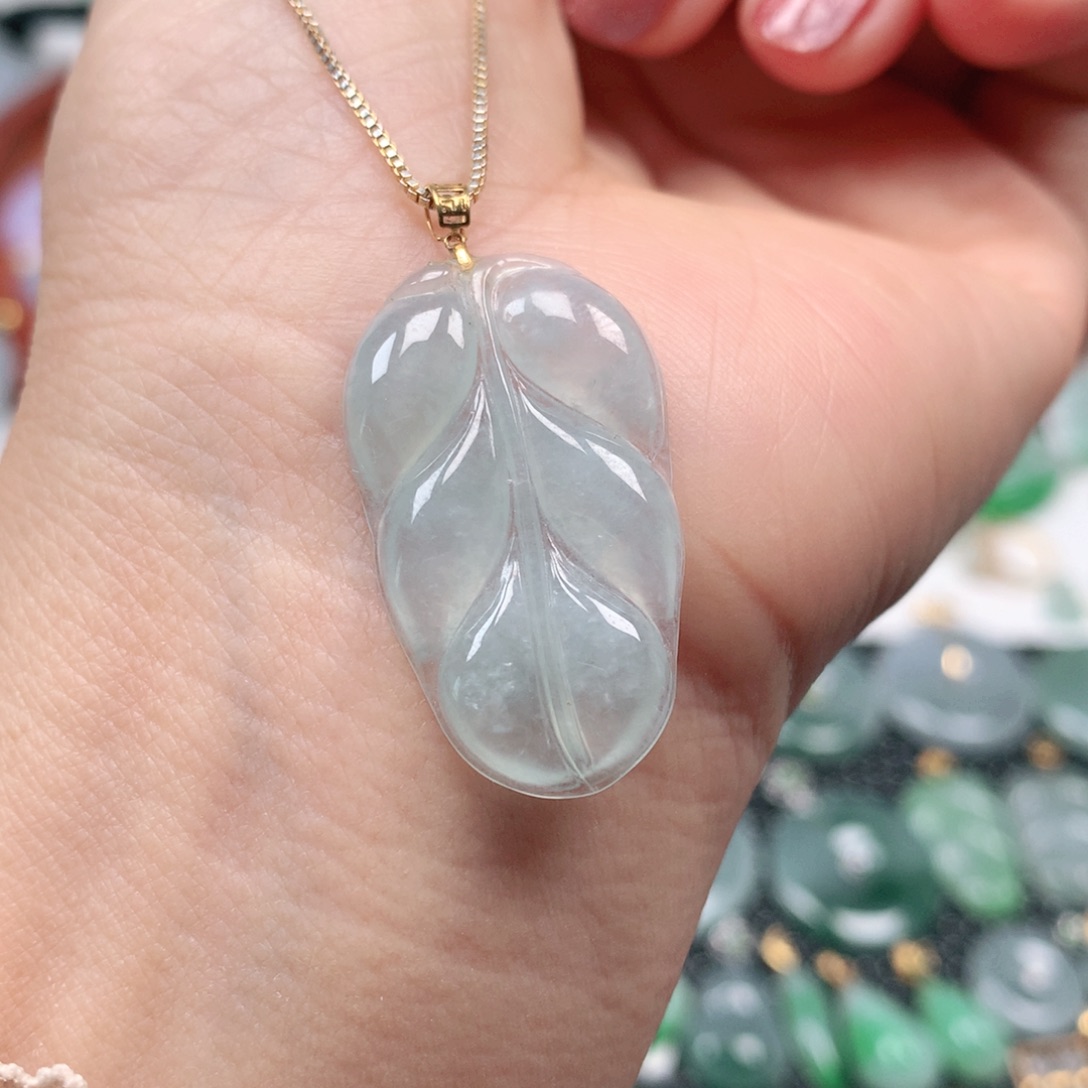 【闪购商品】翡翠吊坠(不含链)18K金镶嵌