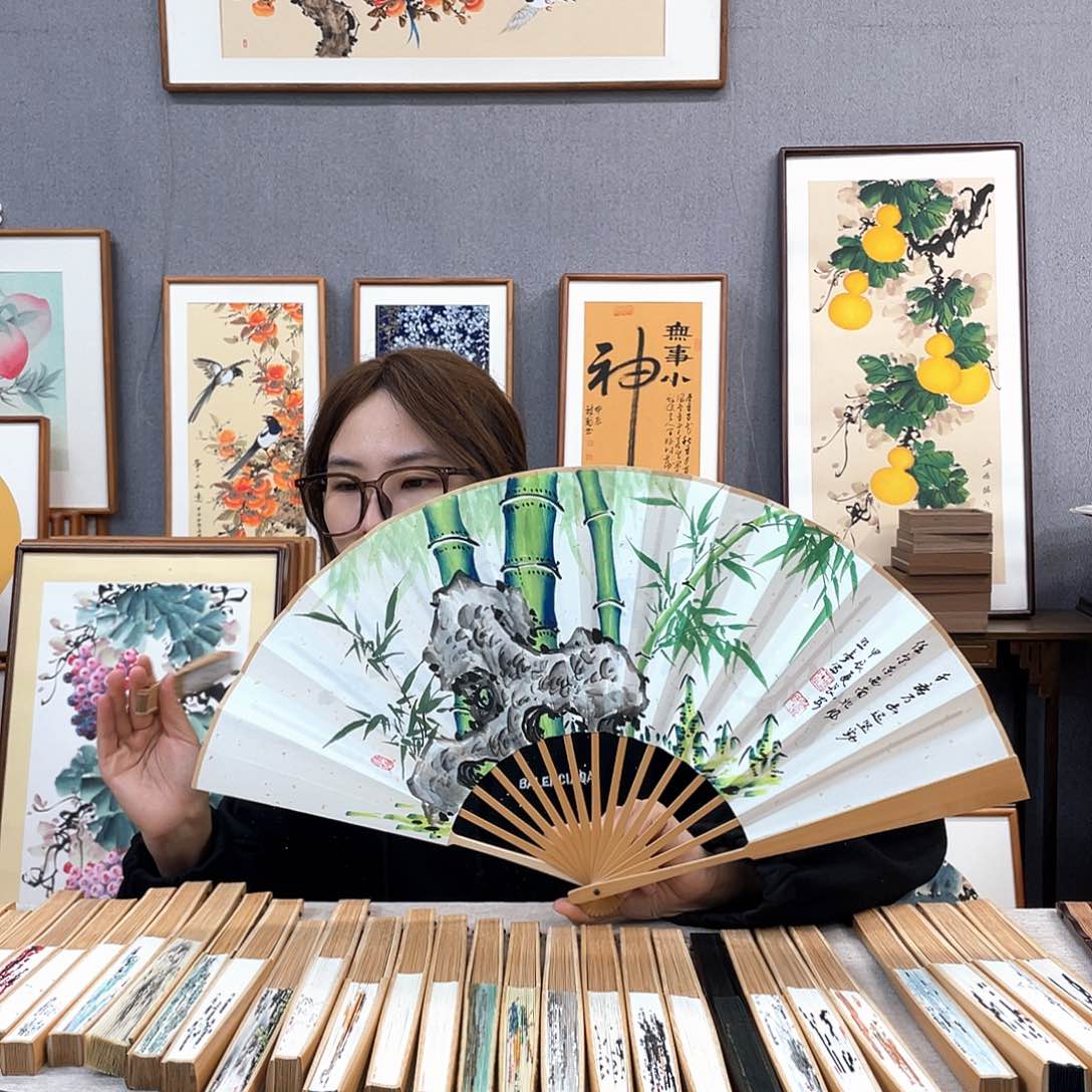 国画10寸玉竹-纯手绘-文玩扇骨（默认粘好）