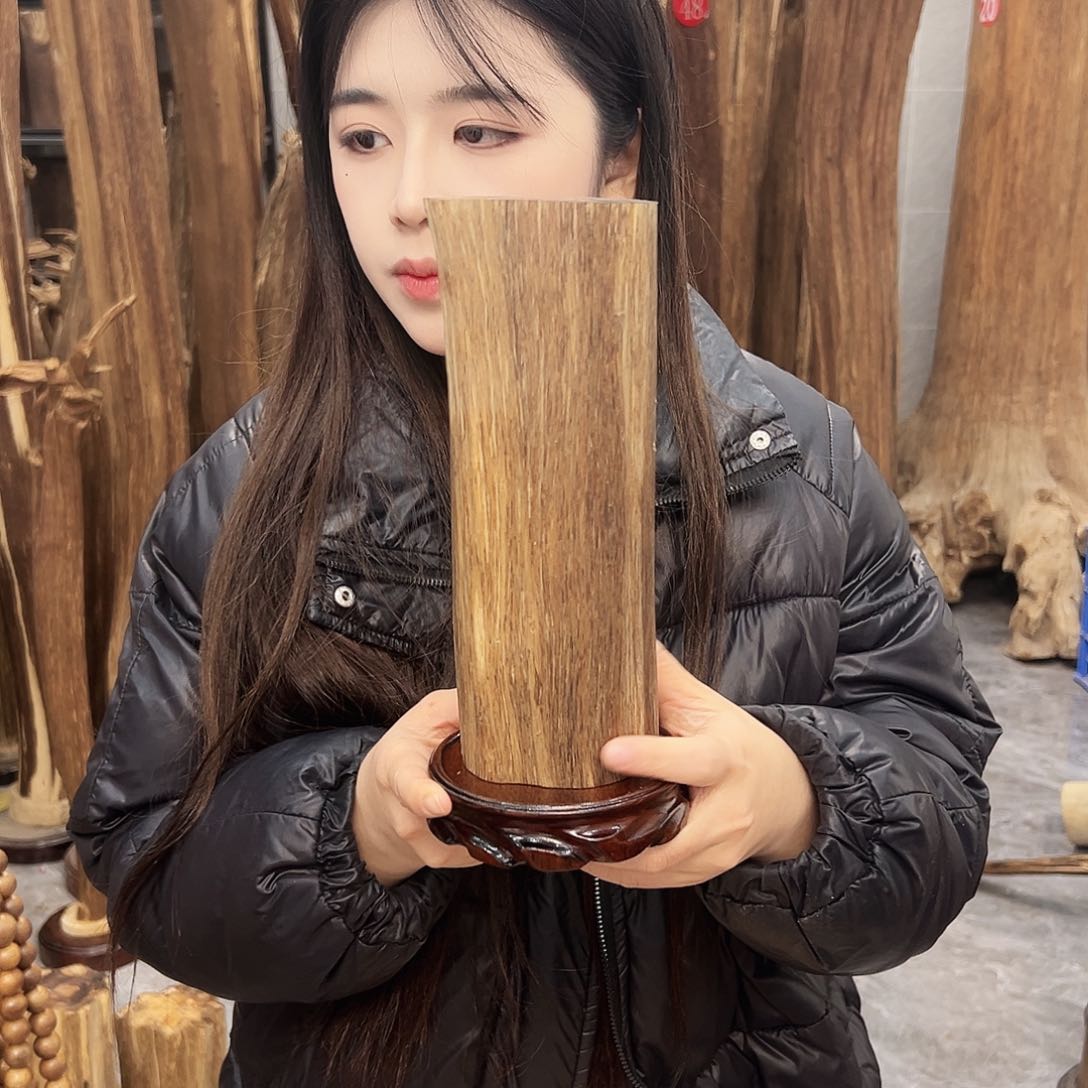 沉香摆件沉香原料摆件