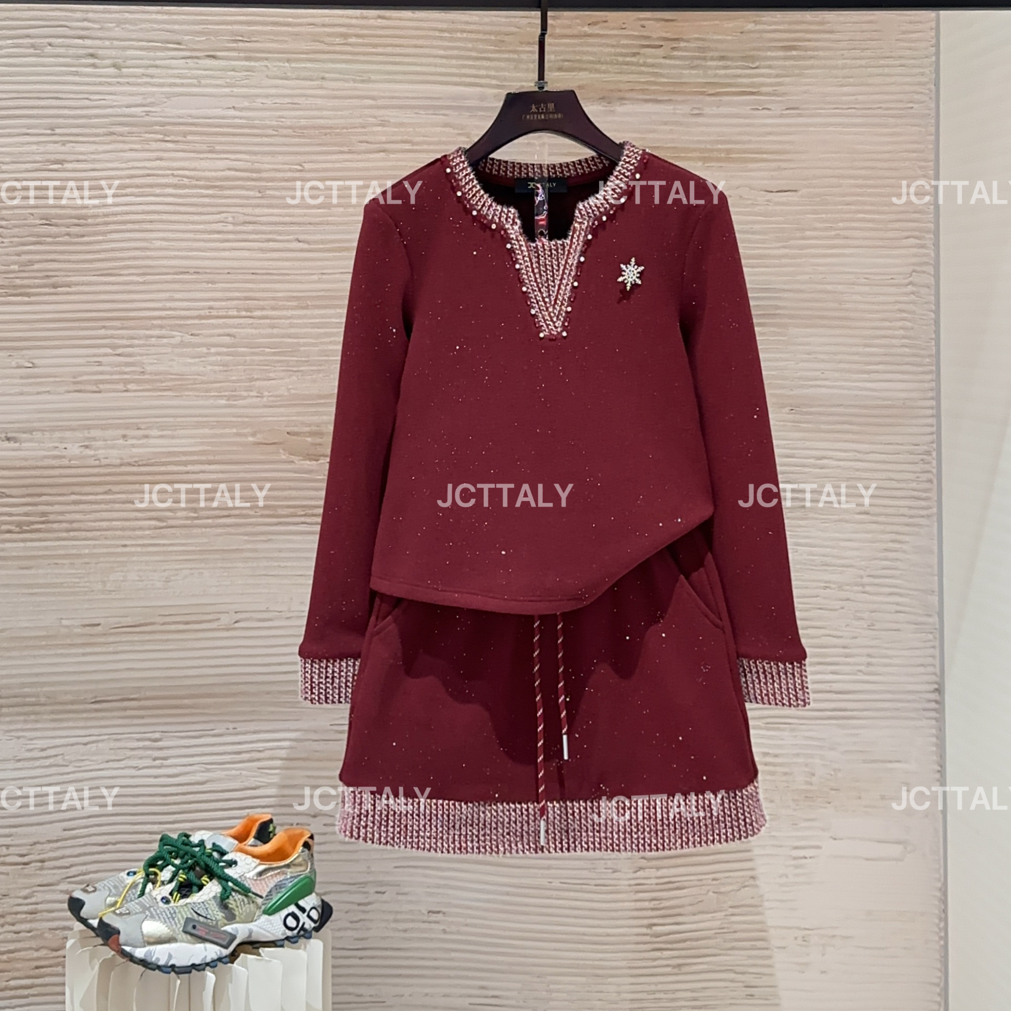 【宠粉价】（加绒）气质拼接百搭休闲风工装红色时尚套装TZ-968