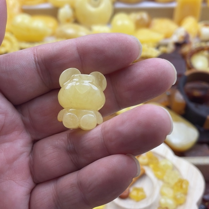 蜜蜡手串未镶嵌吊坠