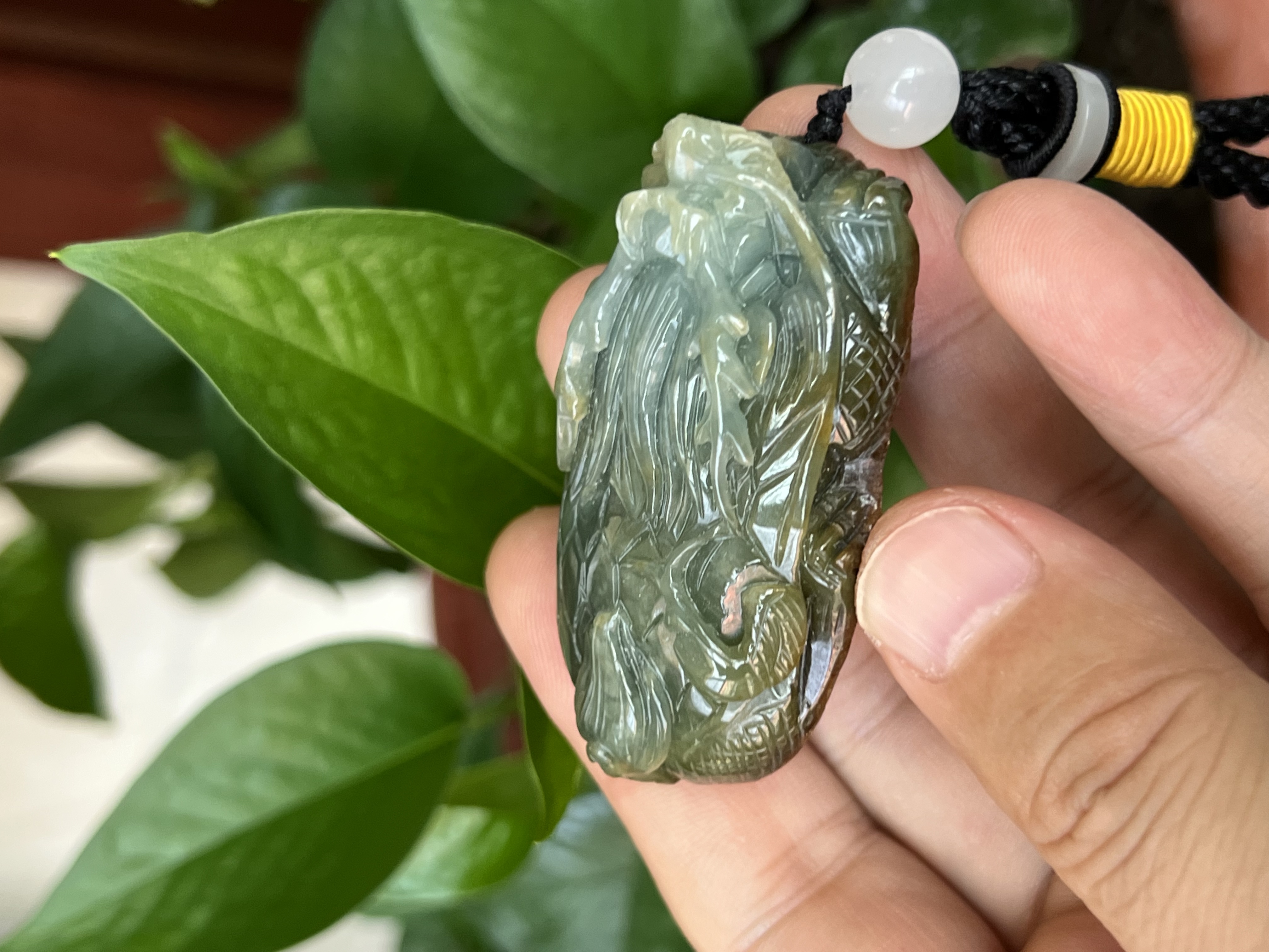 天然缅甸翡翠皮壳龙龟手把件（绿）