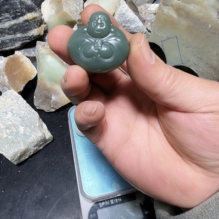 十***月和田玉（糖玉）未镶嵌把件