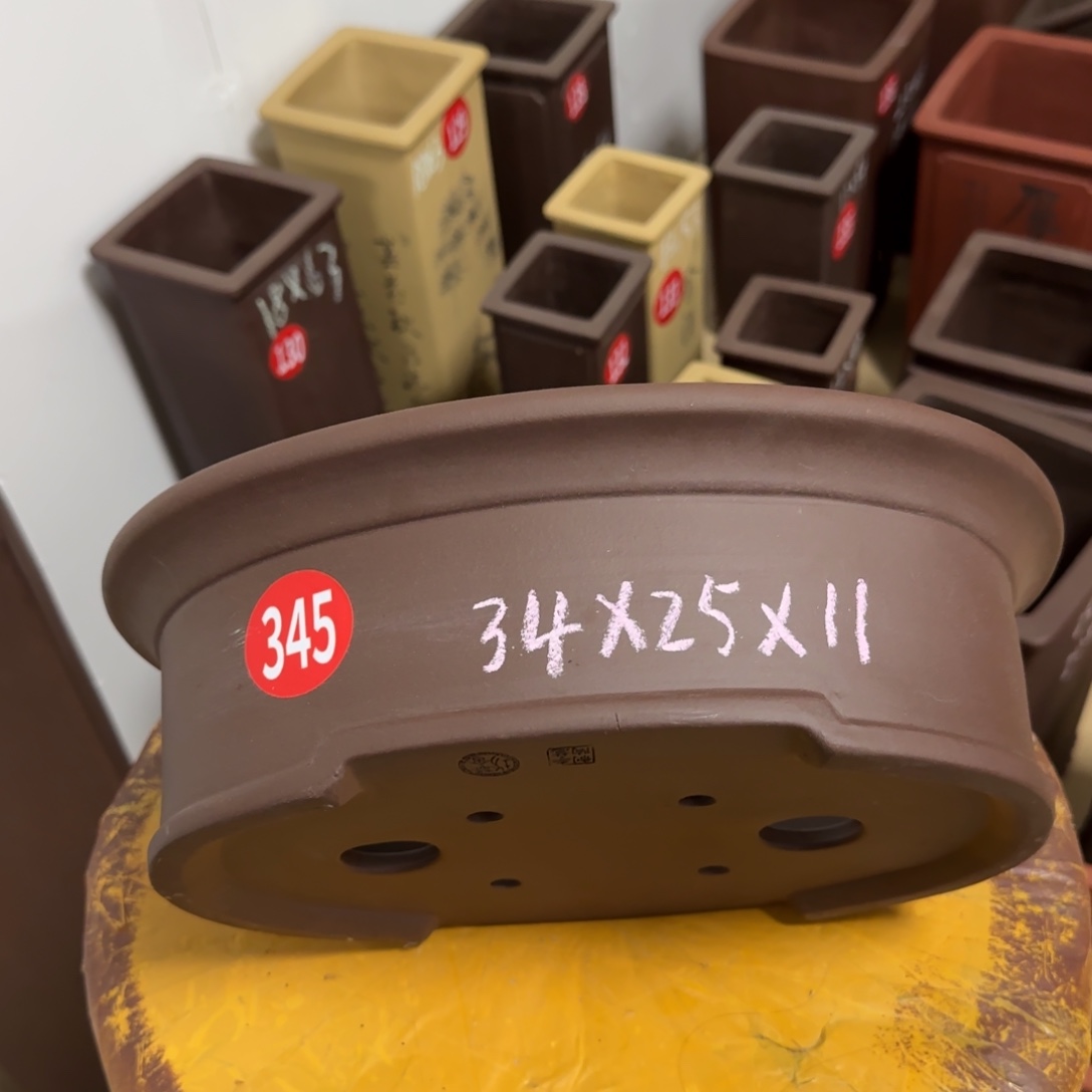 紫砂花盆呜呜呜呜