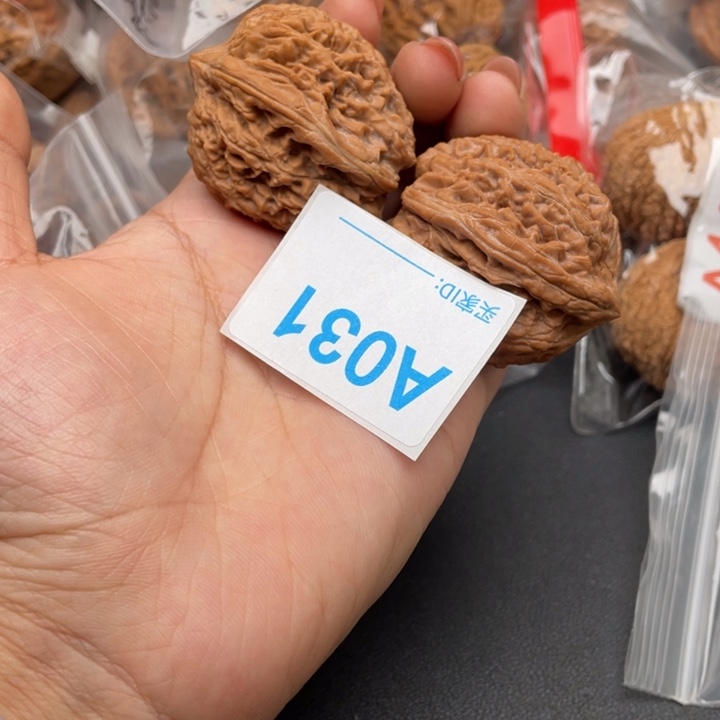 文玩核桃吊坠核桃