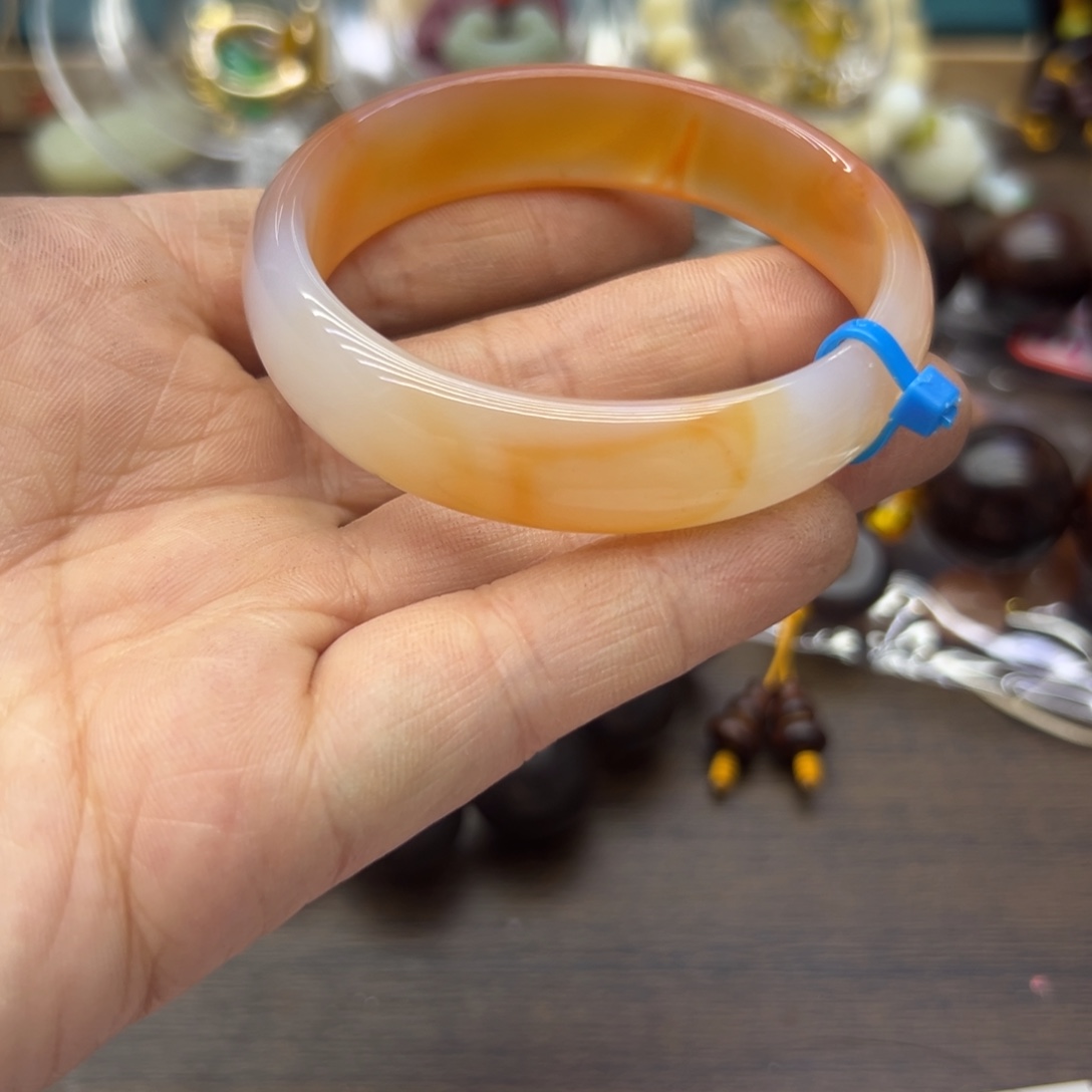 玛瑙/玉髓未镶嵌手镯54.6圈围761