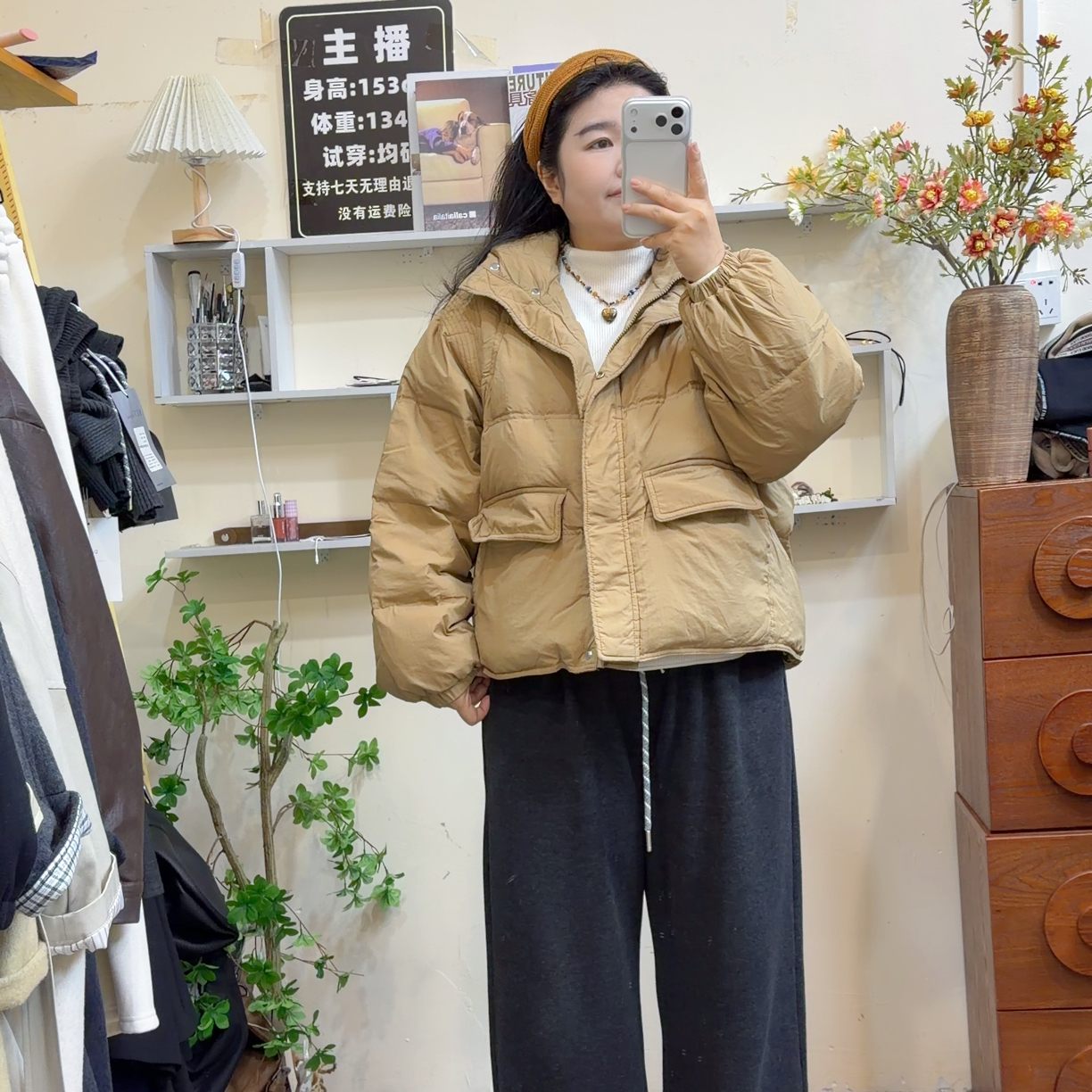 冬季时尚休闲加厚羽绒服女小个子显瘦百搭