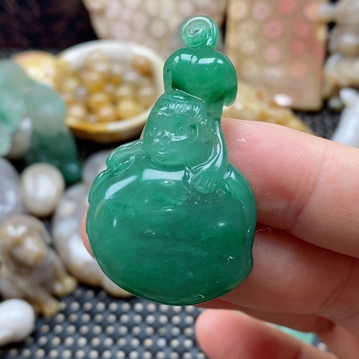 石英质玉颈饰未镶嵌