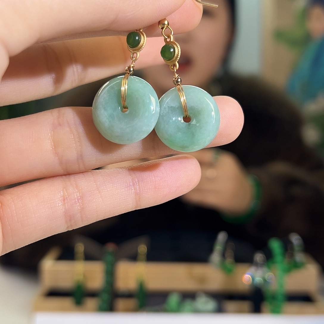 翡翠耳饰未镶嵌缅甸s28