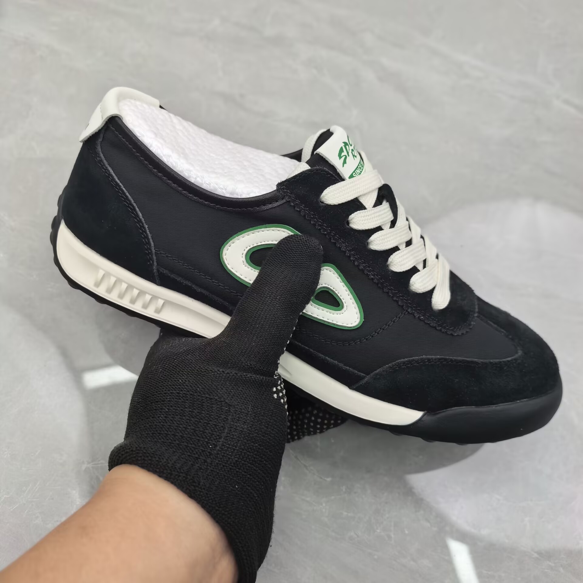 休闲鞋男5811-1（织物）