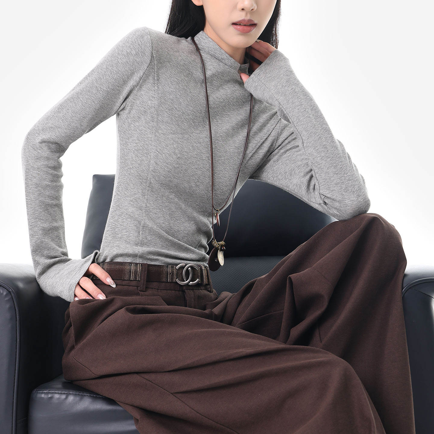 KEN STUDIO秋季新款灰色半高领长袖T恤女修身显瘦内搭打底上衣