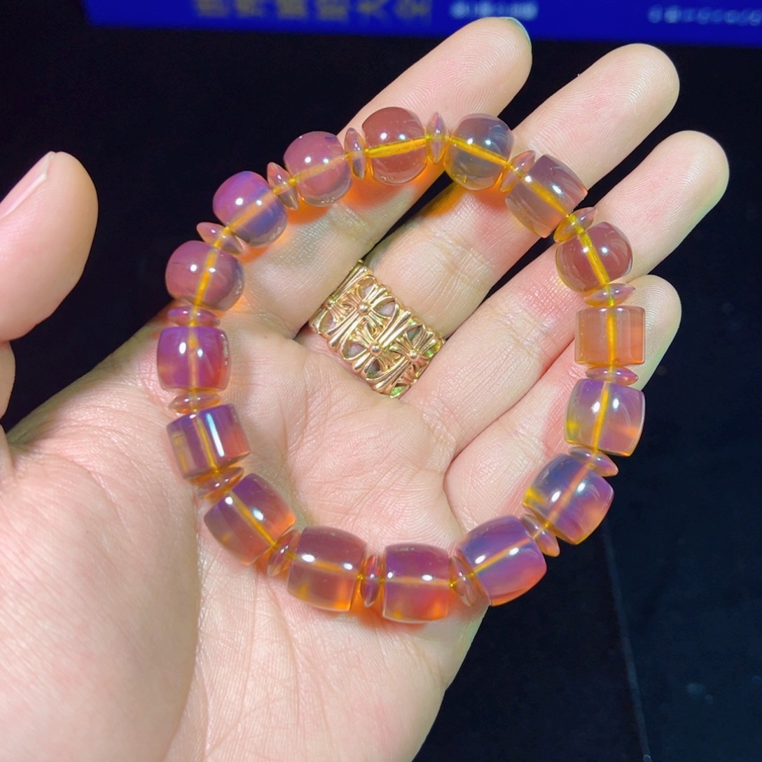 琥珀裸石未镶嵌琥珀