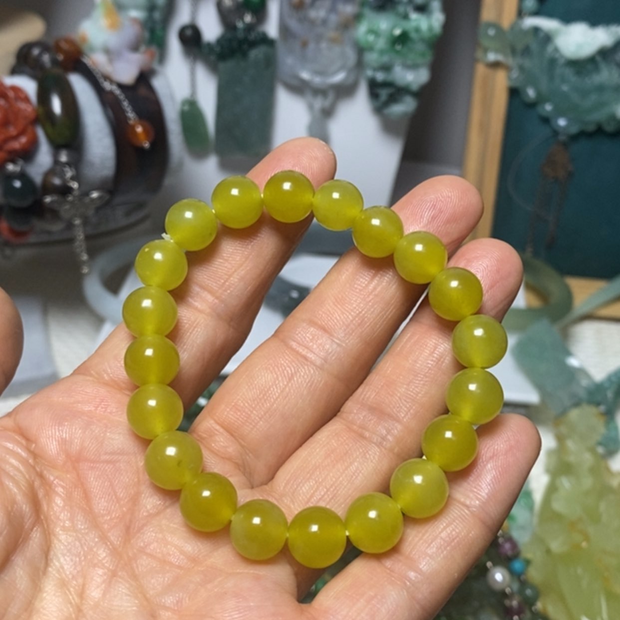 【闪购商品】翡翠吊坠(赠链)未镶嵌