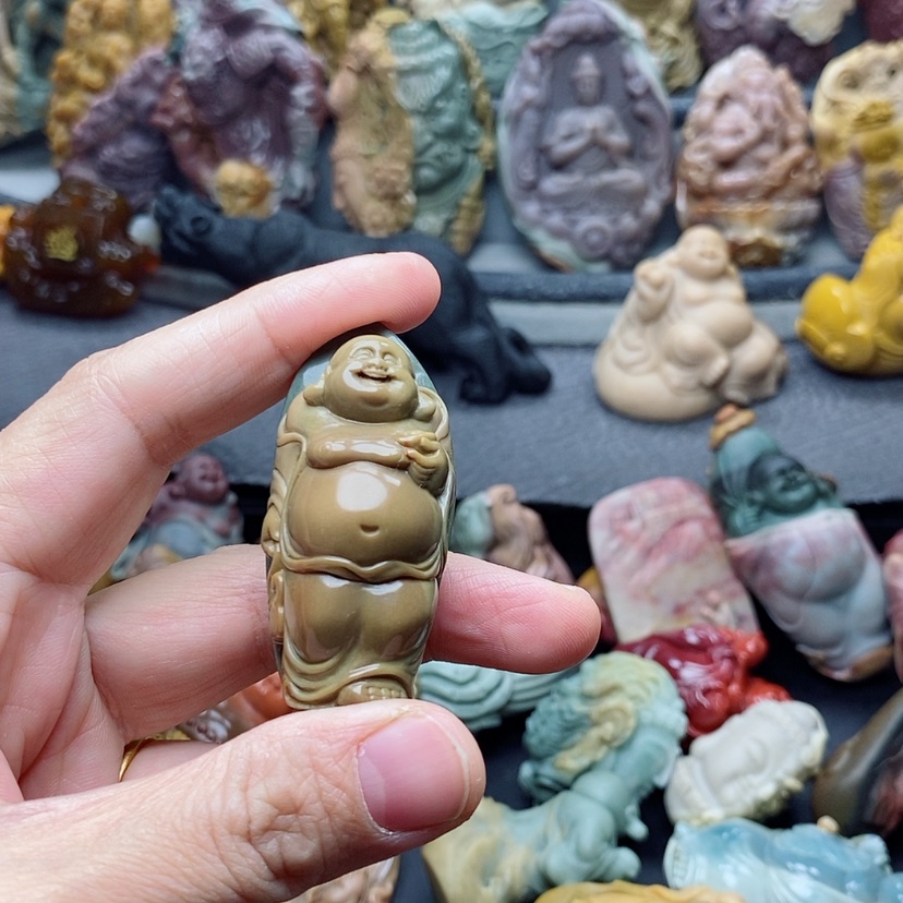 【闪购商品】定制石英质玉吊坠未镶嵌