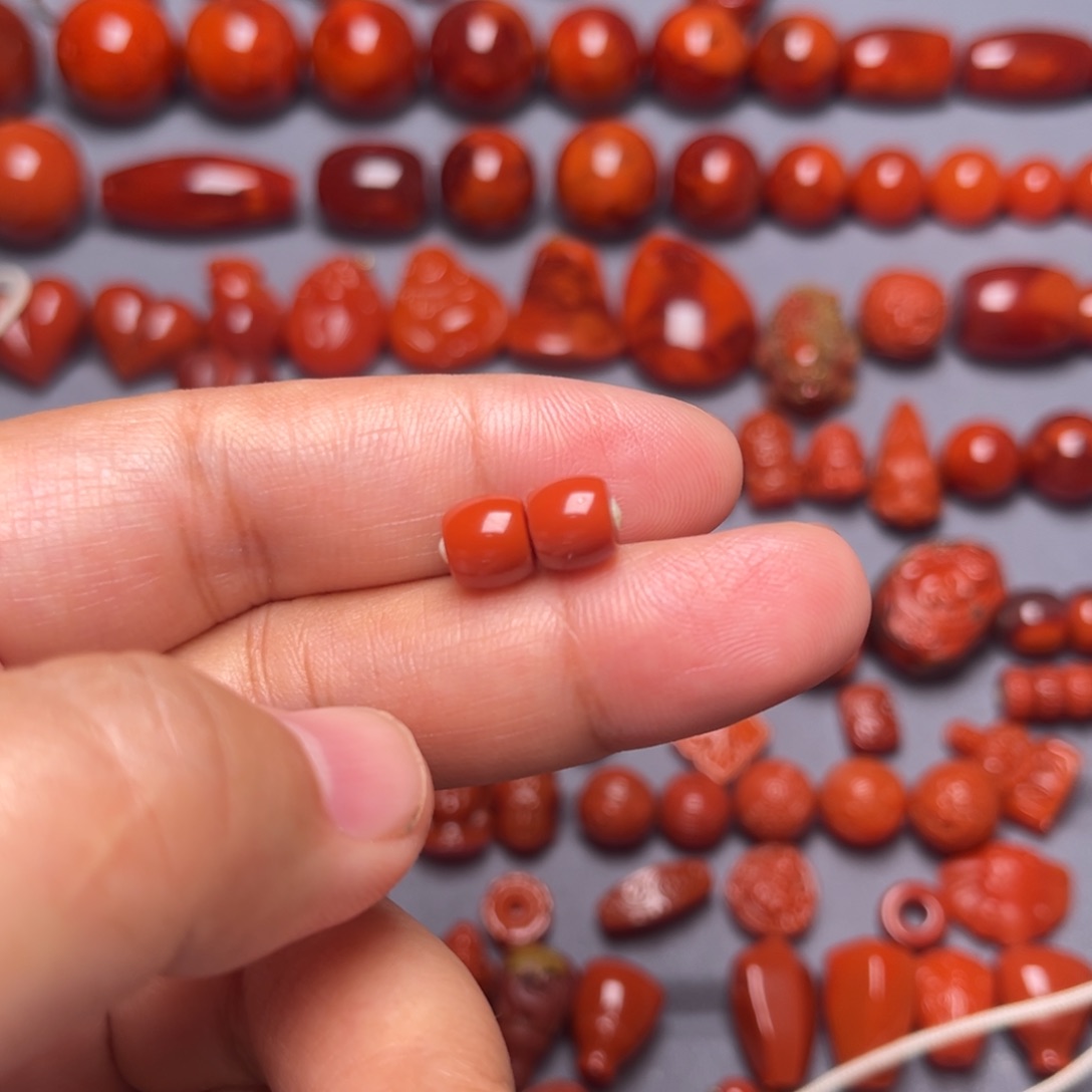 南红玛瑙配饰未镶嵌直切对珠卡7.1mm